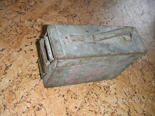 Need help,is this ammo box  German ?