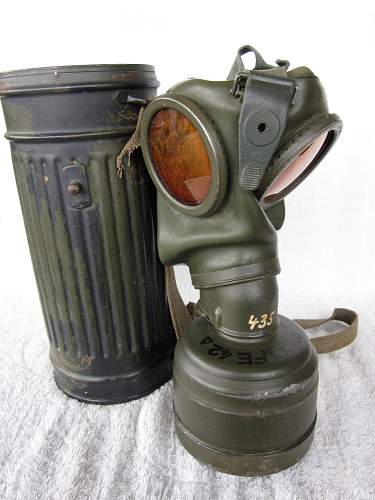 New Gas mask/Canister with name and Feldpost Number