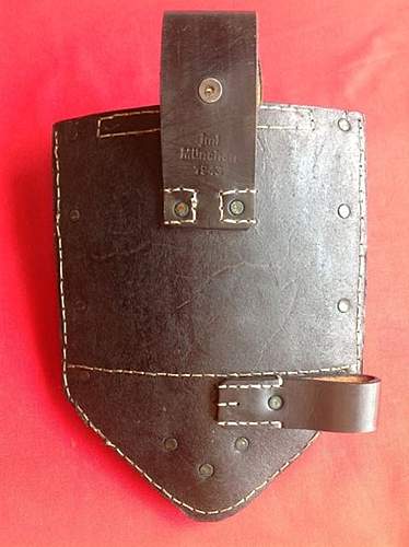 Wwii german army entrenching shovel carrier