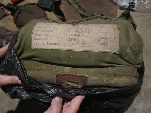 WWII German Parachute Identifcation and other items?