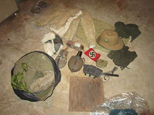 WWII German Parachute Identifcation and other items?