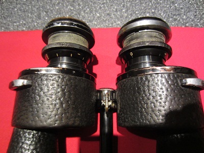 Please help with ID of German binoculars