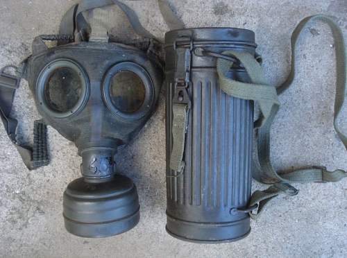 My very first (hopefully not last) gasmask &amp; canister...