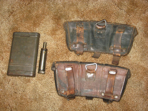 cleaning kit and k98 pouches. ORIGINAL?