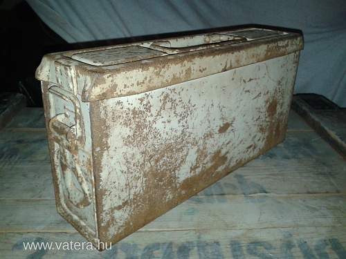 MG 42 Ammo Box - Winter Camo?