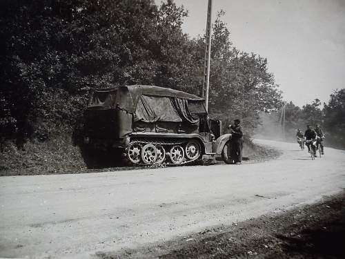 M31 Zeltbahn in use (period photos)