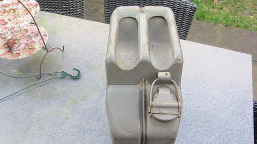 Wehrmacht wasser jerrycan 1943