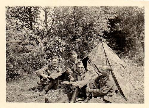 M31 Zeltbahn in use (period photos)