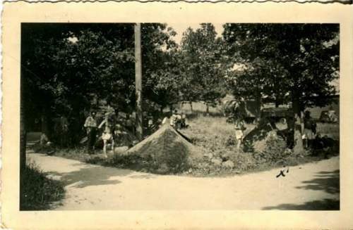 M31 Zeltbahn in use (period photos)