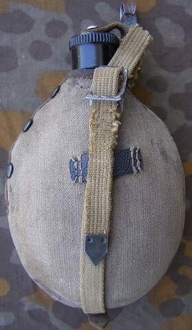 Mid-Late War .7 Liter Canteen (enameled with web straps)