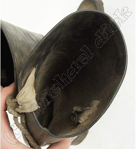 HELP!! are these german ww2 boots?