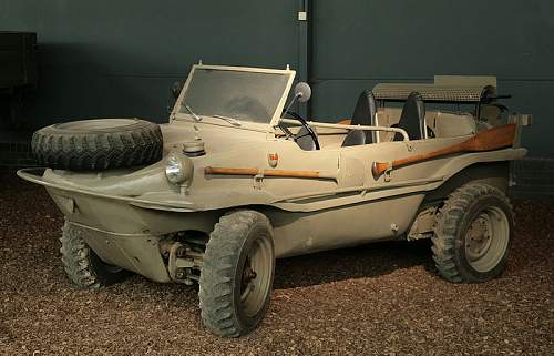 Kübelwagen / Schwimmwagen shovel