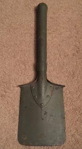 Finnish entrenching tool and carrier used by the Wehrmacht