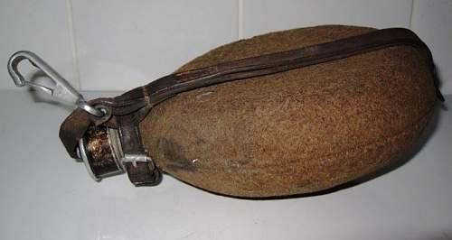 Feldflasche WW2 Canteen - what is it ?