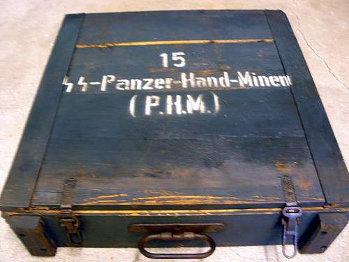 SS Amunition Box (SS-Panzer-Hand-Minen, P.H.M.)