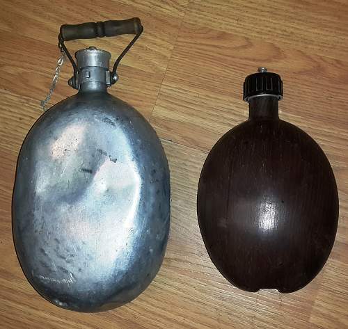 STRANGE  Feldflasche with Carrying- Handle, marked ESB41???