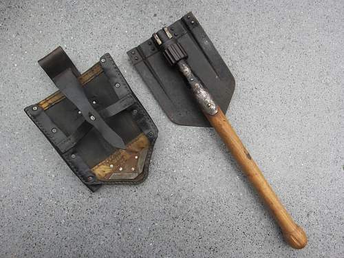 German folding entrenching tool