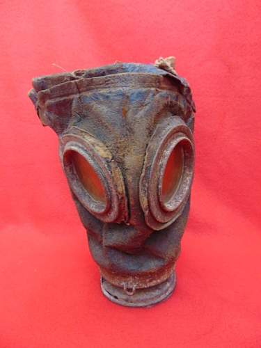 WW1 German gas mask original or not
