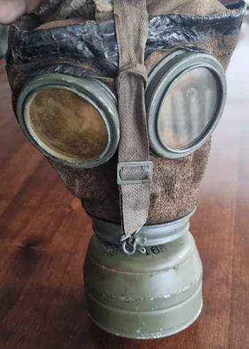 WW1 german gas mask?