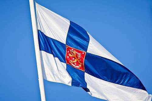 FINLAND'S FIRST OFFICIAL  STATE FLAG 1917-1918! The Red &quot;White&quot; Flag