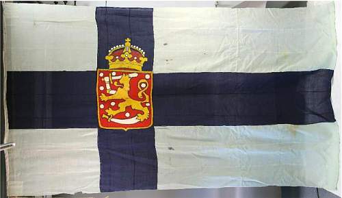 FINLAND'S FIRST OFFICIAL  STATE FLAG 1917-1918! The Red &quot;White&quot; Flag