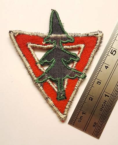 Tree Medics sleeve badge? 1945...