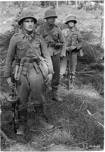 Finnish Camo Helmets- Period Photo Pictorial