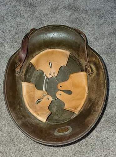 Is this a Finnish issue helmet?