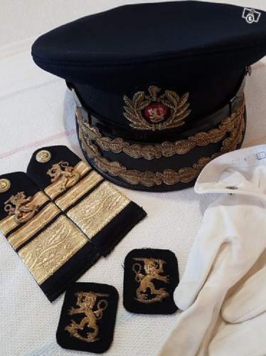 Fake Finnish army visor caps