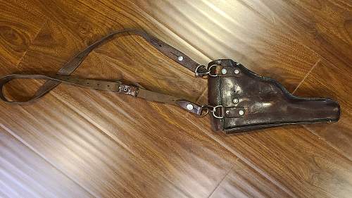 L-35 pistol holster