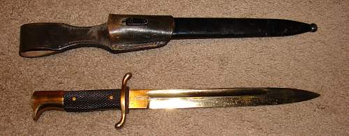 Identify and estimate value on this dagger