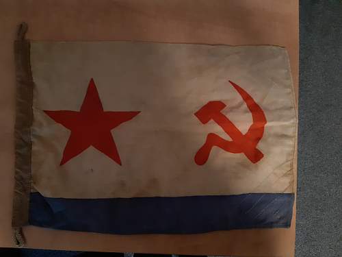 Soviet Naval Flag - Vozrohdeniya Island?