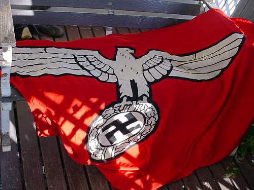 Extremely large ww2 german State service flag,info needed