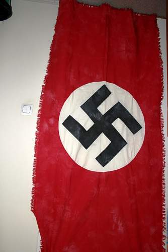 Swastika flag - fake or original?