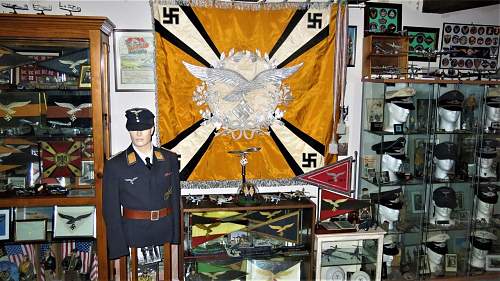 A few Luftwaffe vehicle pennants and things.