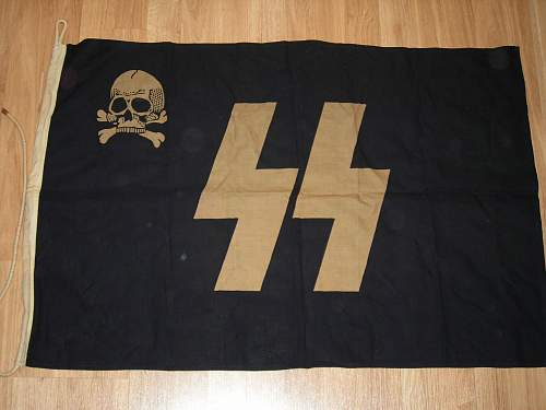 Flags - SS and Swastika