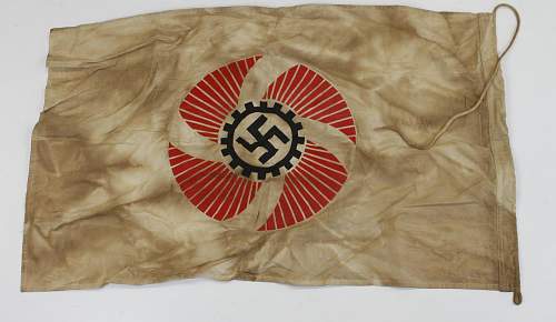 HELP: Authentic or Fake KdF Flag from 1938?