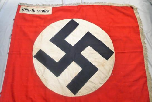 Unknown Standarte or Flag - Thoughts?