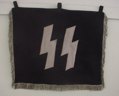 SS WWII Bugle &amp; Banner