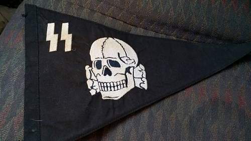 Fake SS vehicle pennant?