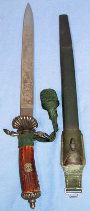 German Hunting Dagger Authentic ?