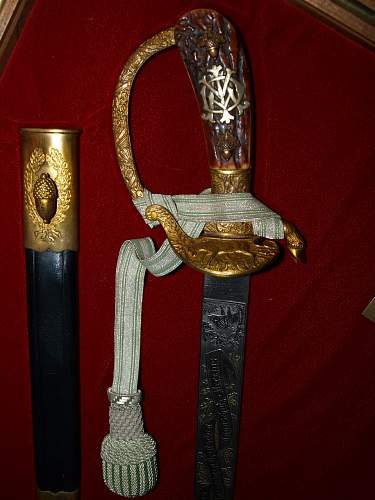 Can i identify the owner of a dagger?
