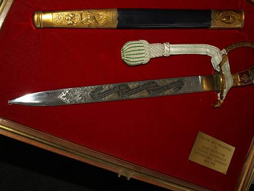 Can i identify the owner of a dagger?