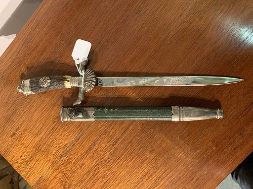 Hunting Dagger authenticity help