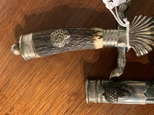 Hunting Dagger authenticity help