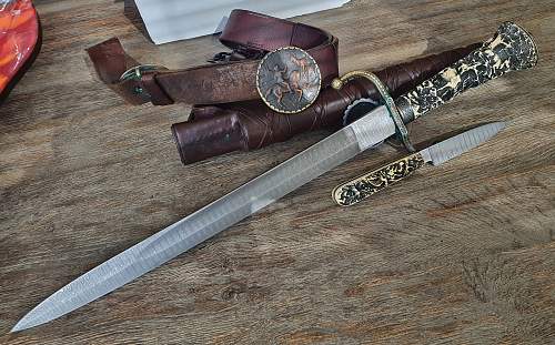 Banddamast Hunting dagger with skinner, Royal quality