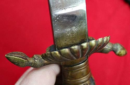 Need thoughts on a Forestry dagger