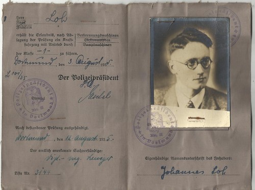 Kampfmesser with SS Steilgehange and Documents