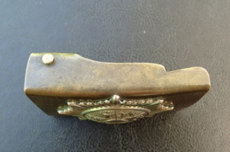 Unknown belt buckle