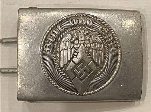 Need help identifying these buckles.